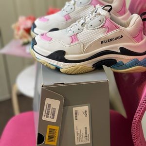 balenciaga triple s women 38.